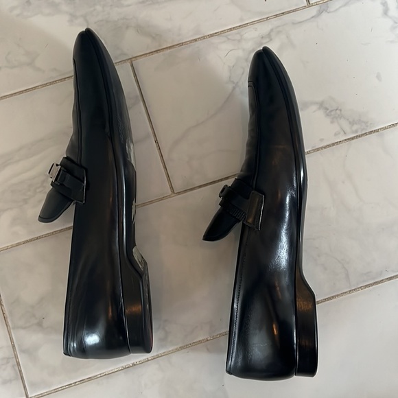 Prada leather shoes size 9 - Picture 3 of 3